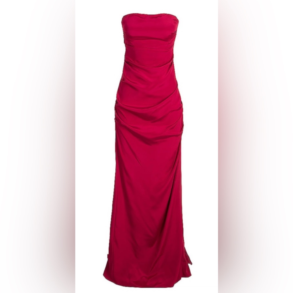 Nicole Miller Collection Crimson Red Ruched Strapless Formal Gown